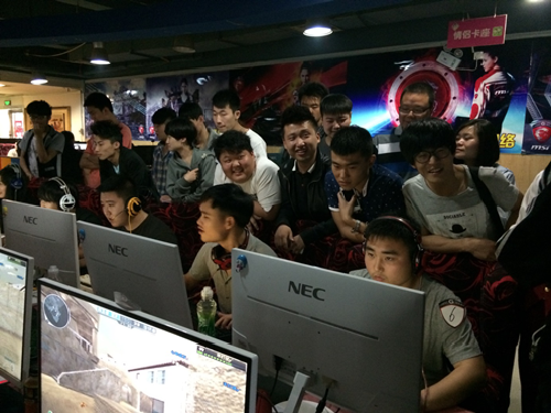 供了一条全 供了一条全