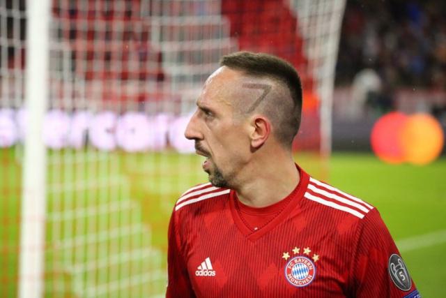 并在付款方 并在付款方